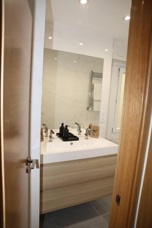 Apartamento Orzan Playa A Coruna Exterior photo