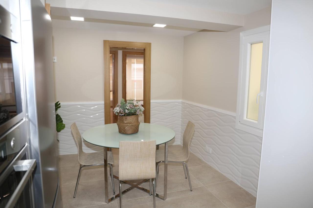 Apartamento Orzan Playa A Coruna Exterior photo
